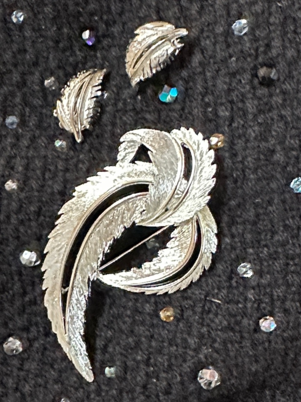 Sarah Coventry Textured Silver Leaf Brooch (3”) and Clip Earrings (1”)